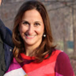 Meet your Posher, Dina